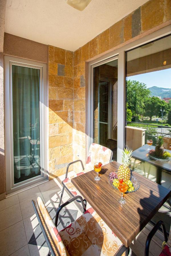 Sunsea Apartments Budva Bagian luar foto