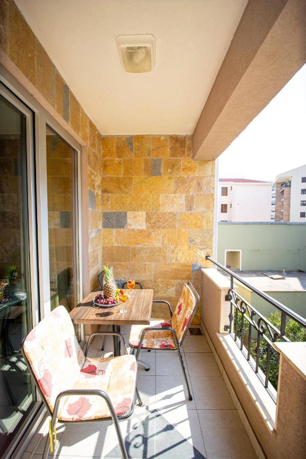 Sunsea Apartments Budva Bagian luar foto