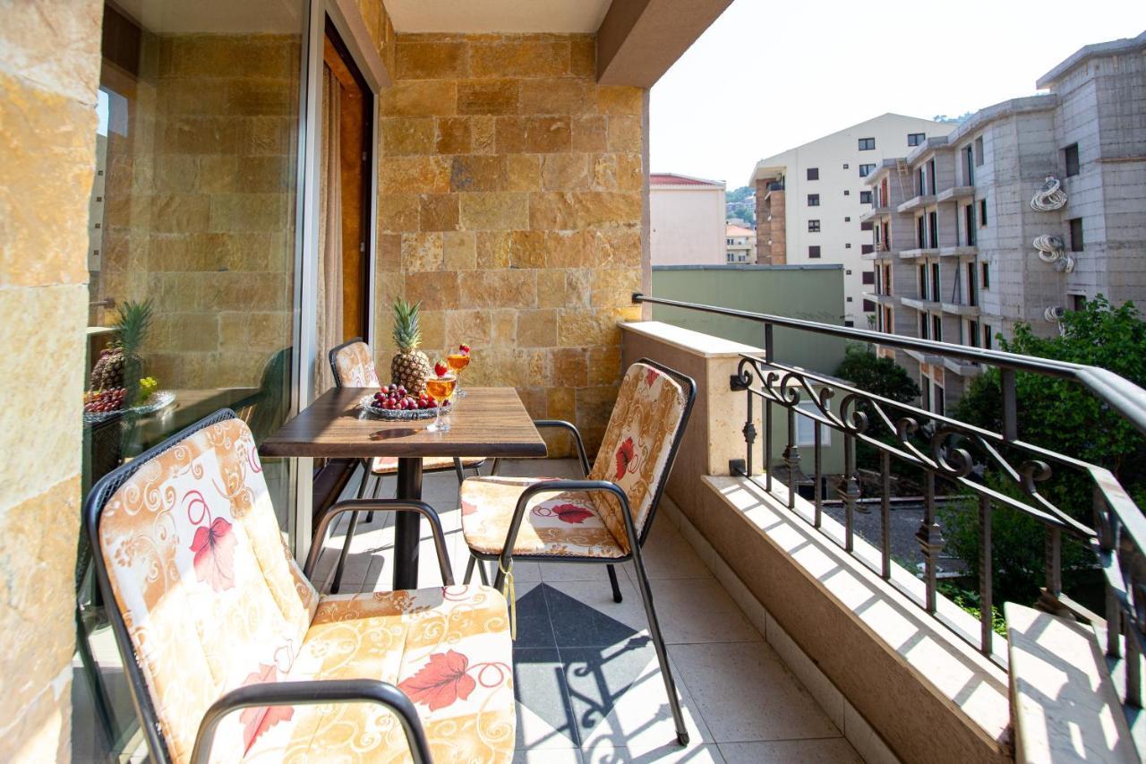Sunsea Apartments Budva Bagian luar foto